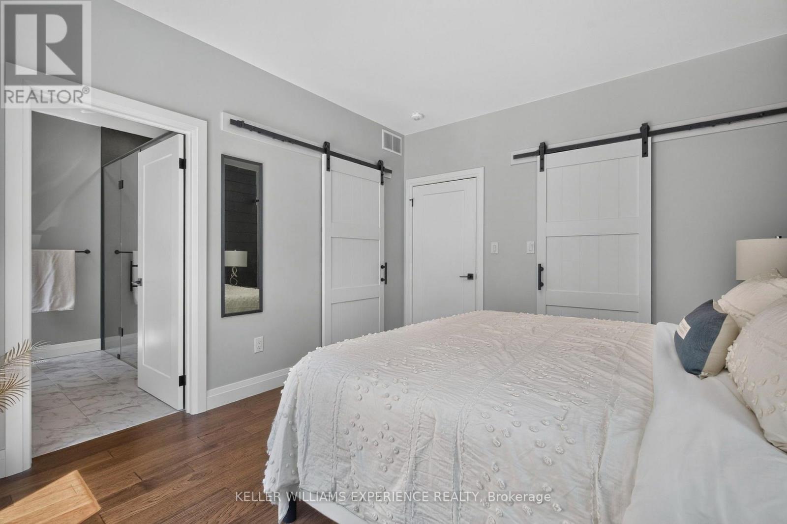 3134 Goldstein Road, Severn (West Shore), Ontario  L0K 2B0 - Photo 30 - S13683524