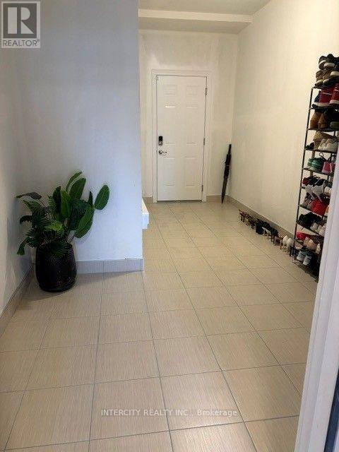 321 Inspire Boulevard, Brampton, Ontario  L6R 4E6 - Photo 20 - W13683510