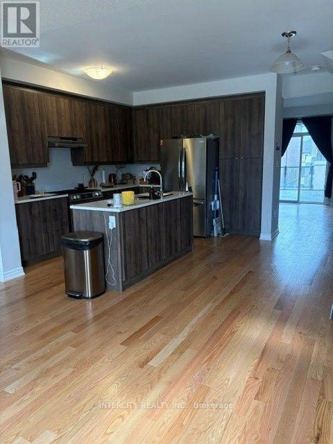 321 Inspire Boulevard, Brampton, Ontario  L6R 4E6 - Photo 6 - W13683510