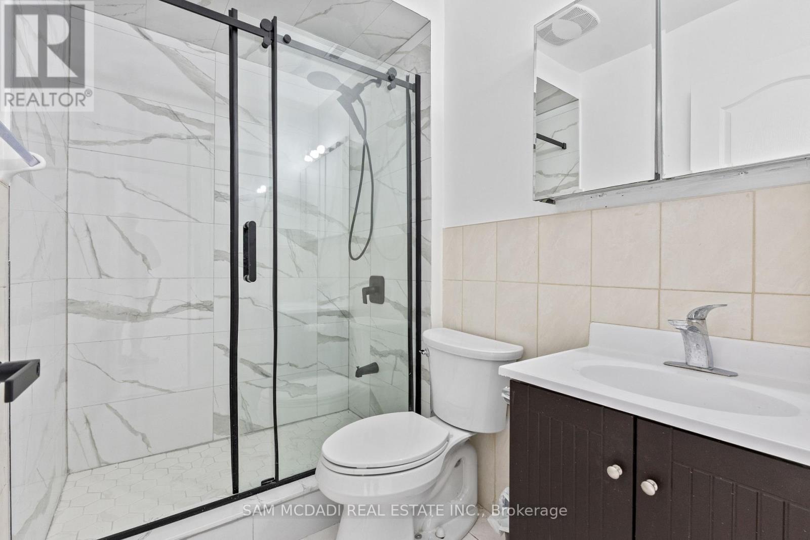 3 - 2922 Islington Avenue, Toronto, Ontario  M9L 2K4 - Photo 8 - W13683512