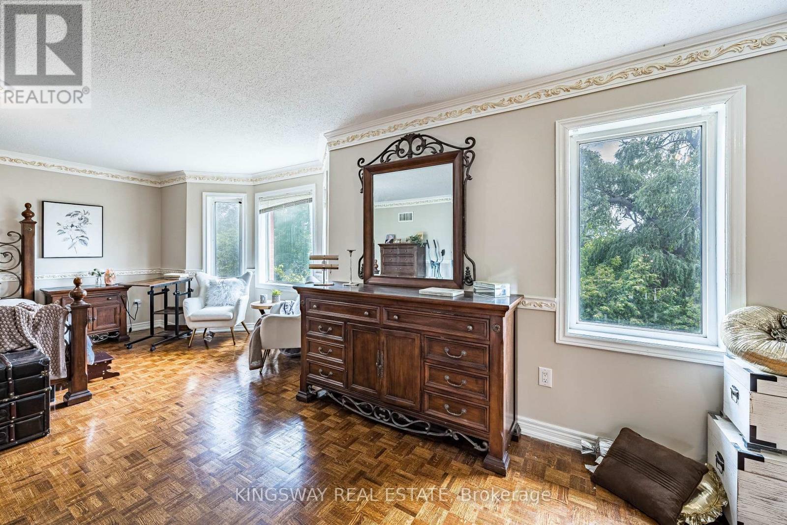 5969 Rayshaw Crescent E, Mississauga, Ontario  L5M 2P0 - Photo 25 - W13683514
