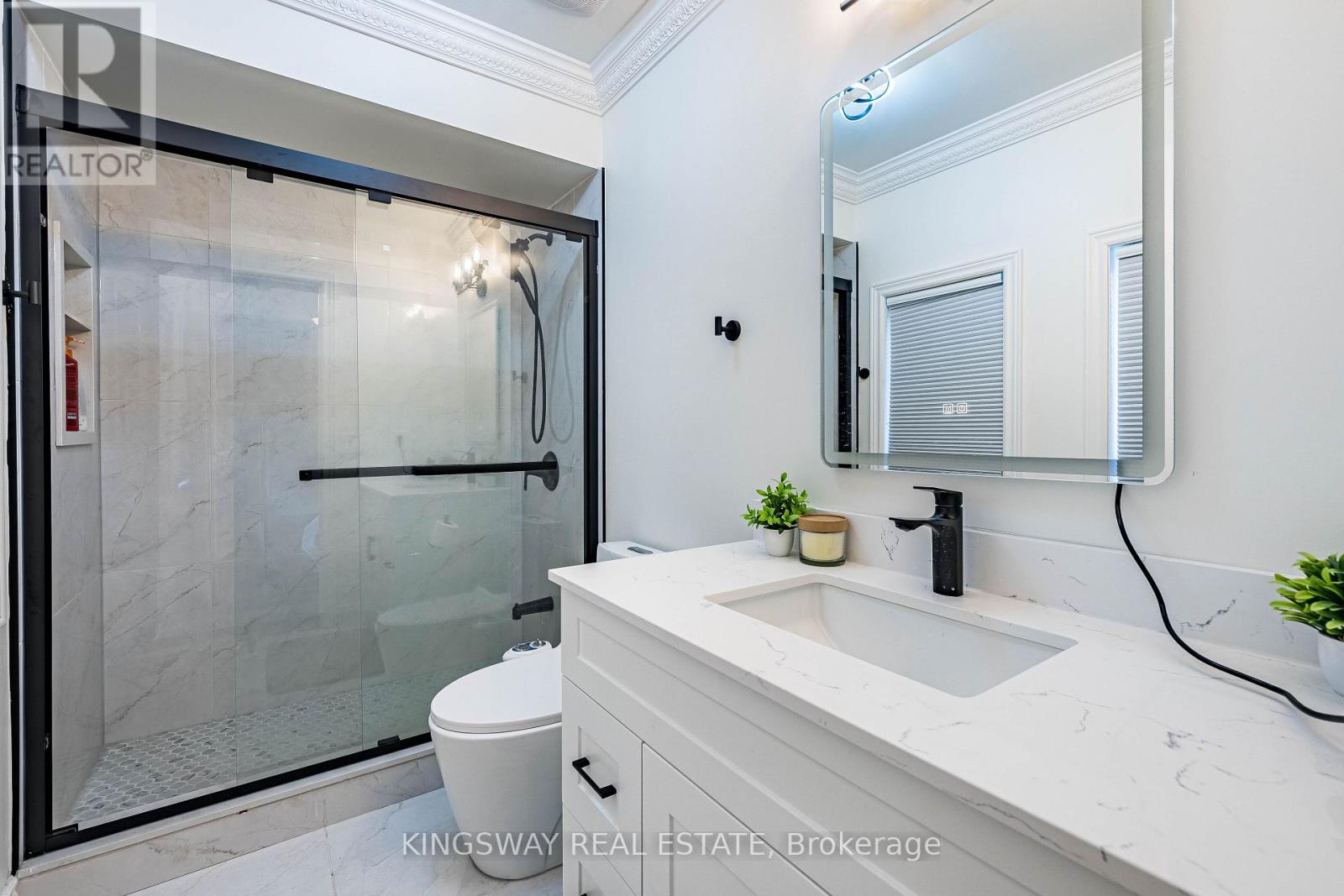 5969 Rayshaw Crescent E, Mississauga, Ontario  L5M 2P0 - Photo 33 - W13683514