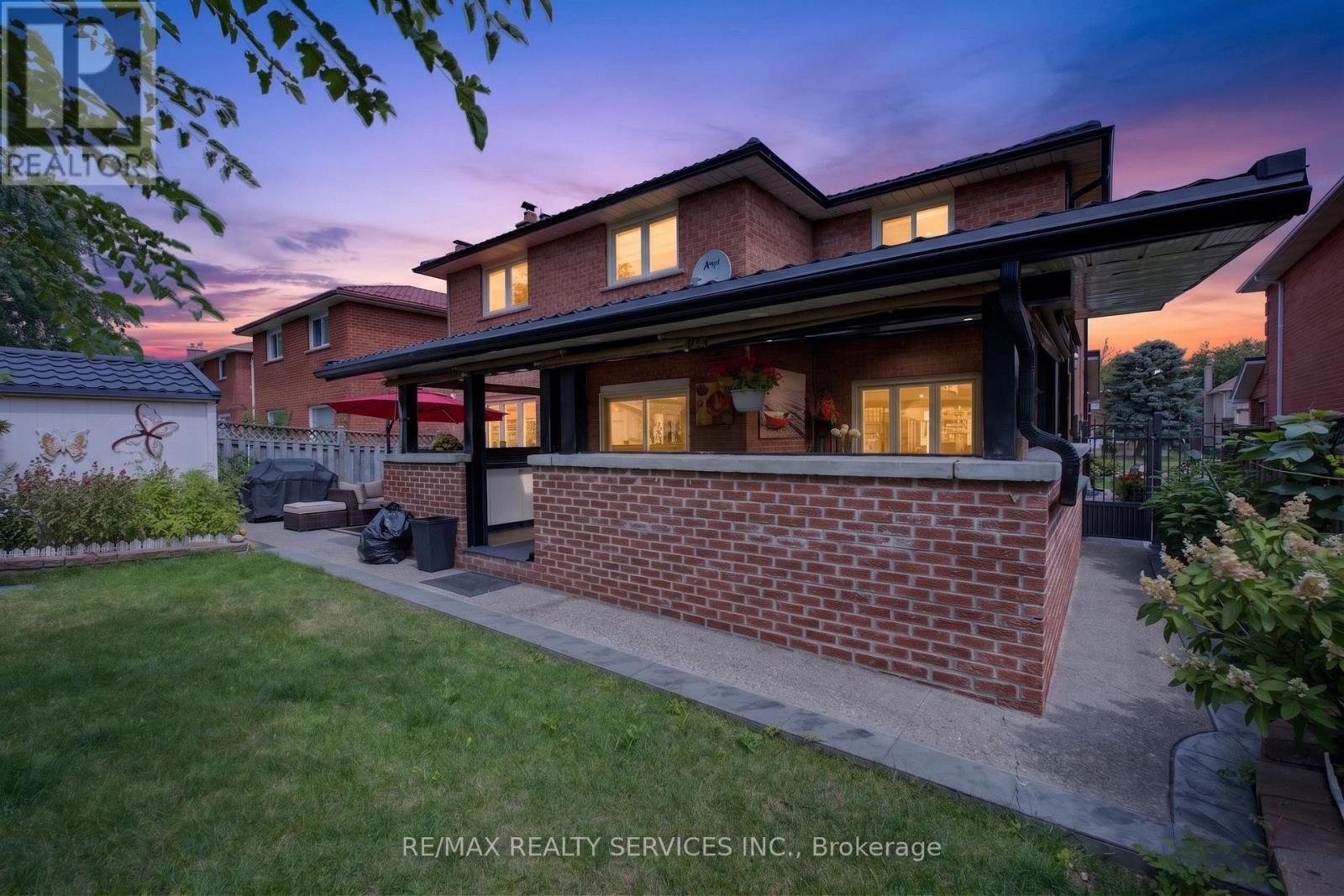 21 Newport Street, Brampton, Ontario  L6S 4N1 - Photo 46 - W13683530