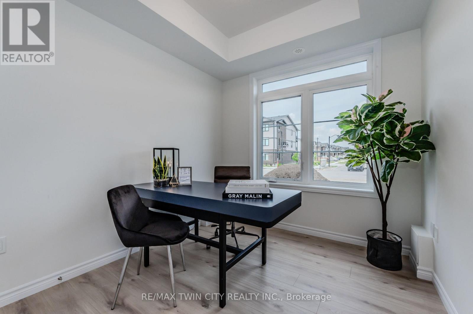 39 Lomond Lane, Kitchener, Ontario N2R 0T6 - Photo 17 - X13683468