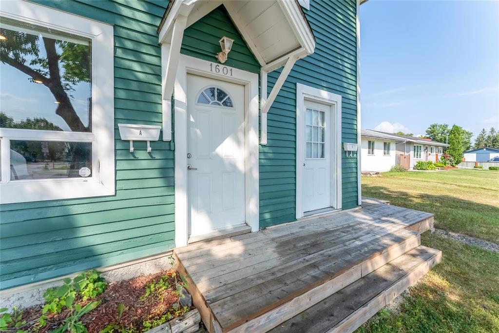 1601 Day Street, Winnipeg, Manitoba  R2C 1E7 - Photo 2 - 202620501