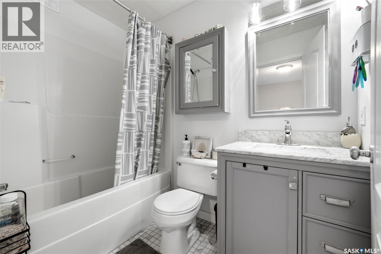 3754 Cormorant Drive E, Regina, Saskatchewan  S4N 7R8 - Photo 18 - SK045818