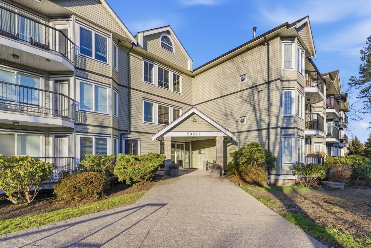 102 20881 56 Avenue, Langley, British Columbia  V3A 3Z3 - Photo 2 - R3144275