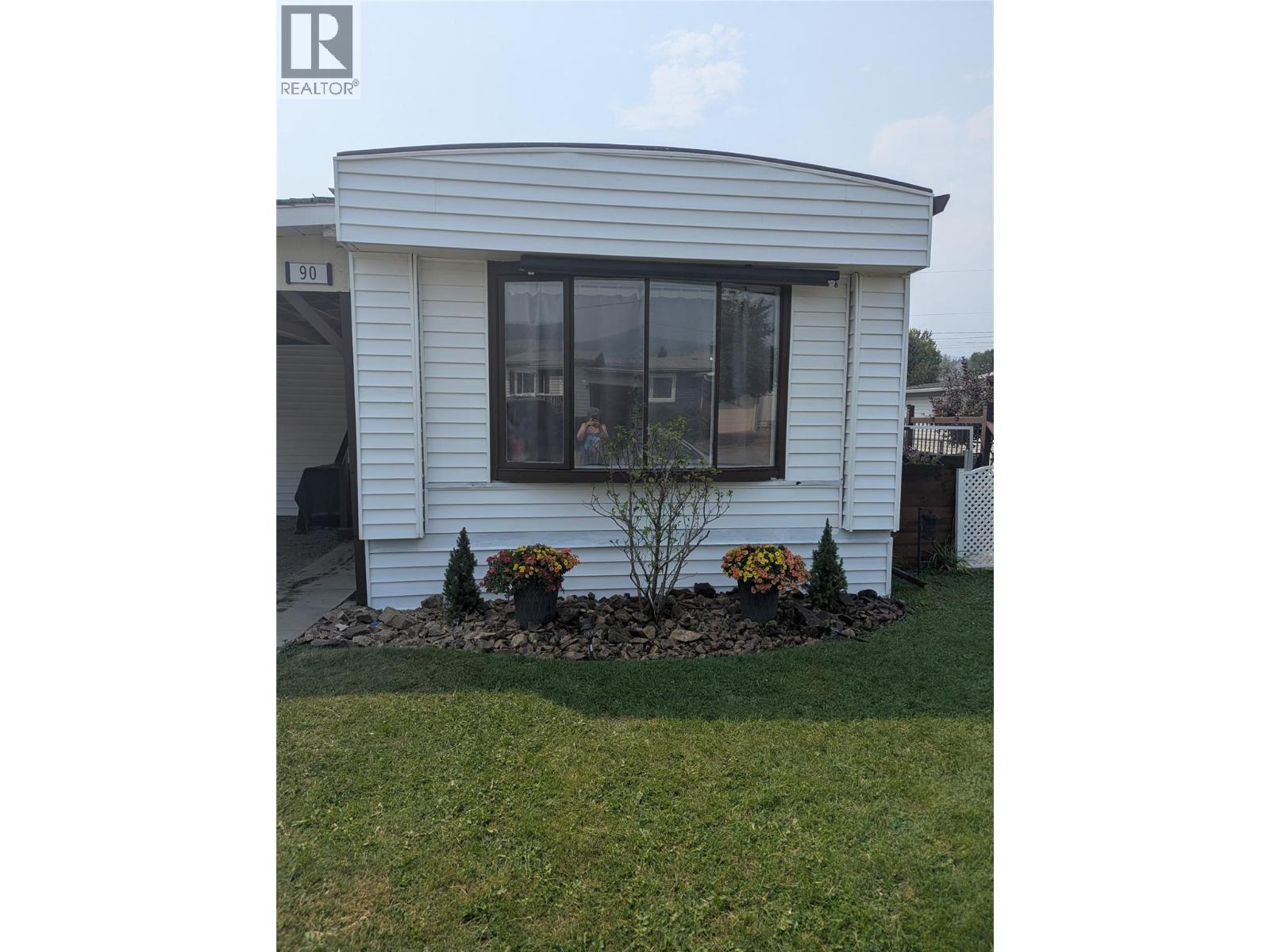 720 Commonwealth Road Unit# 90, Kelowna, British Columbia V4V 1G7 - Photo 2 - 10369201
