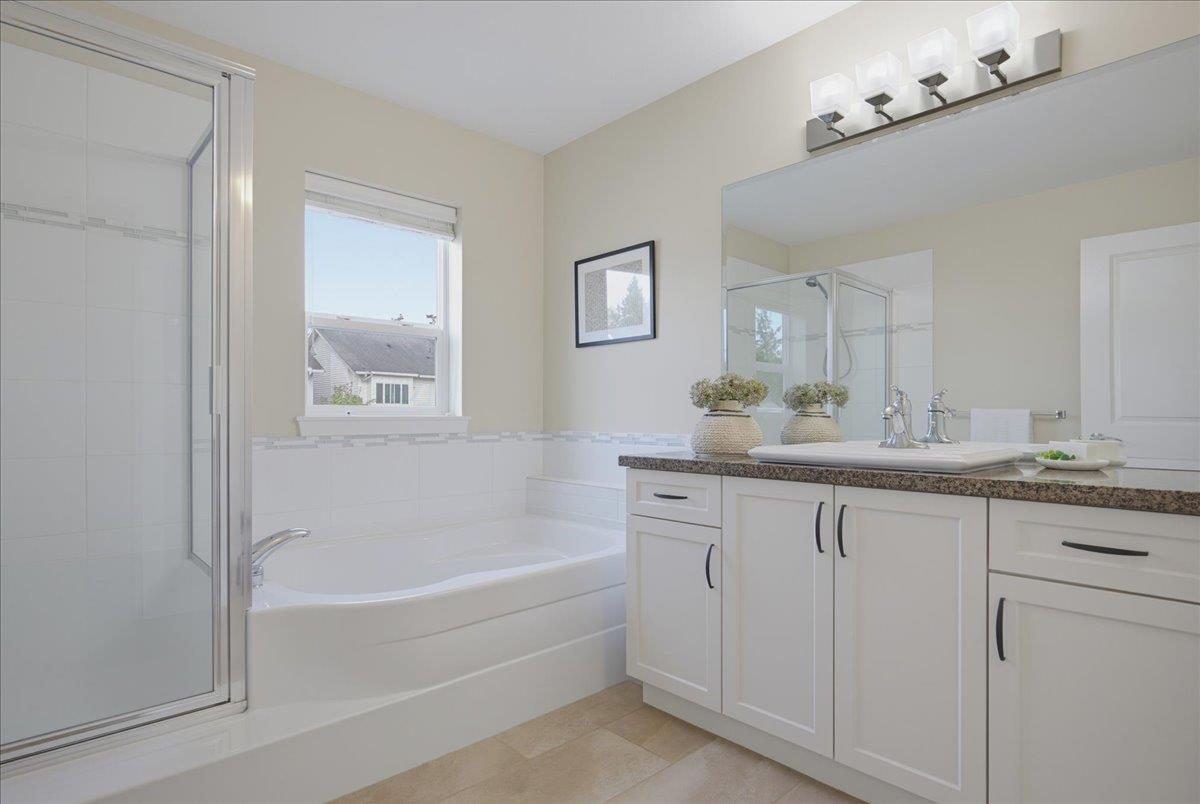 321 172a Street, Surrey, British Columbia  V3Z 9P7 - Photo 13 - R3156208