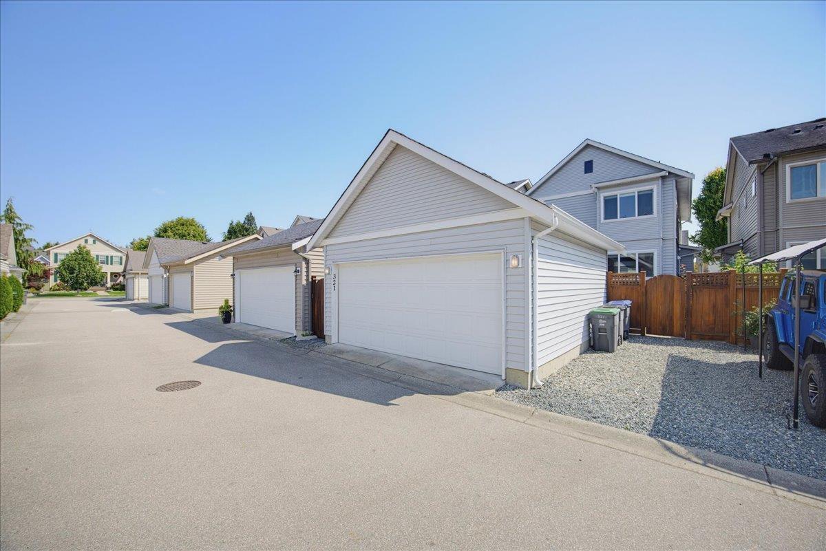 321 172a Street, Surrey, British Columbia  V3Z 9P7 - Photo 26 - R3156208