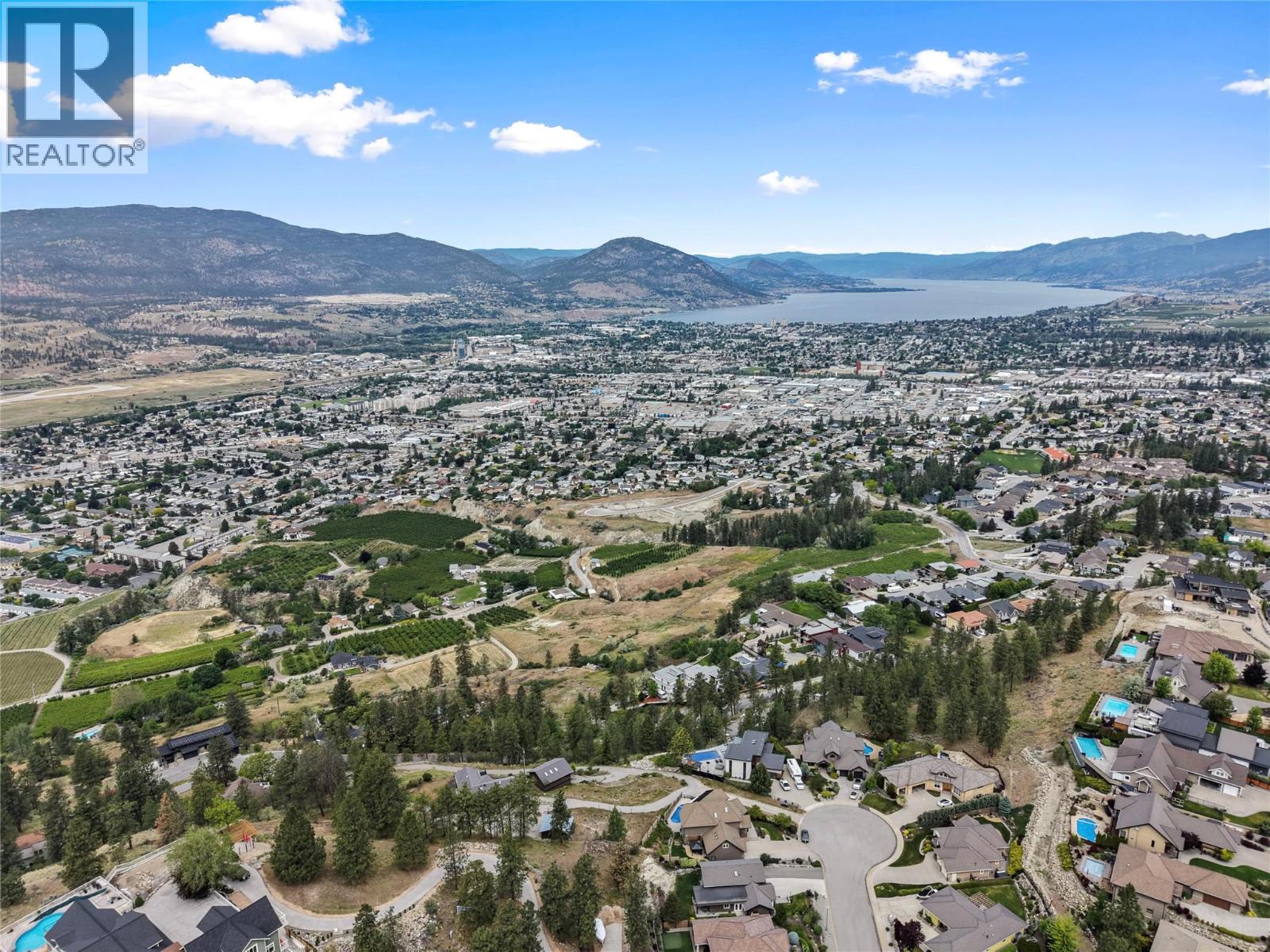 3224 Evergreen Drive, Penticton, British Columbia  V2A 0H9 - Photo 6 - 10388193