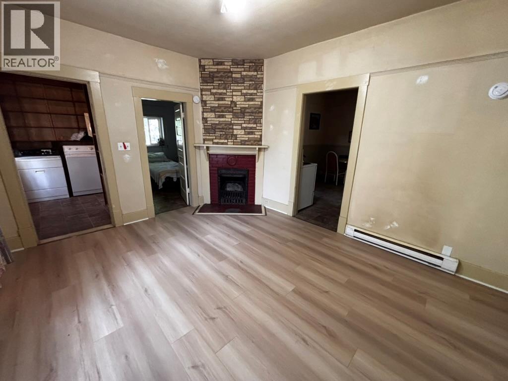 3802 32 Avenue, Vernon, British Columbia  V1T 2N3 - Photo 11 - 10393527