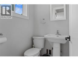 3135 Walnut Street Unit# 5, Kelowna, British Columbia  V1W 3T6 - Photo 18 - 10396084