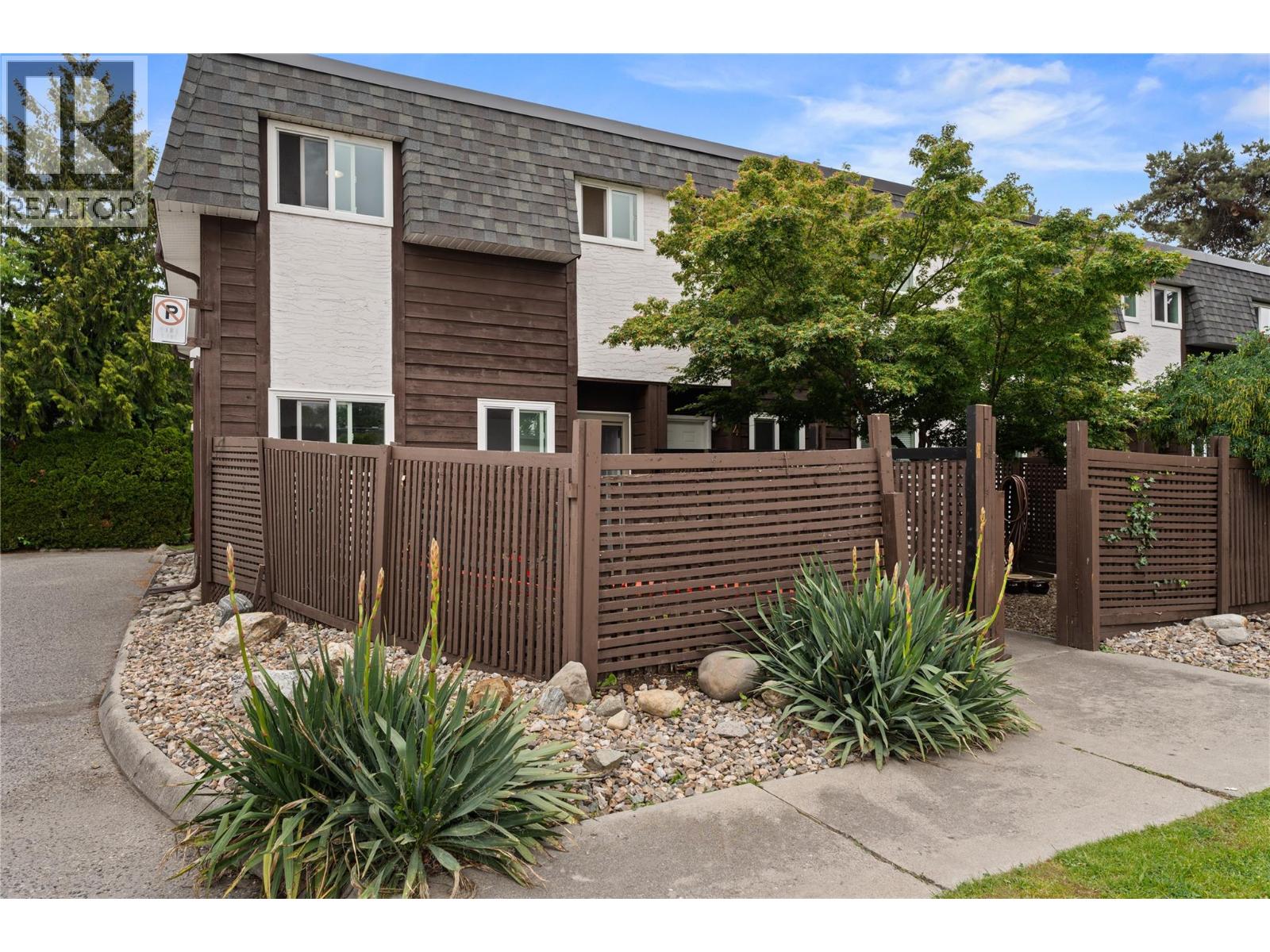 3135 Walnut Street Unit# 5, Kelowna, British Columbia