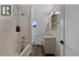 3135 Walnut Street Unit# 5, Kelowna, British Columbia  V1W 3T6 - Photo 17 - 10396084