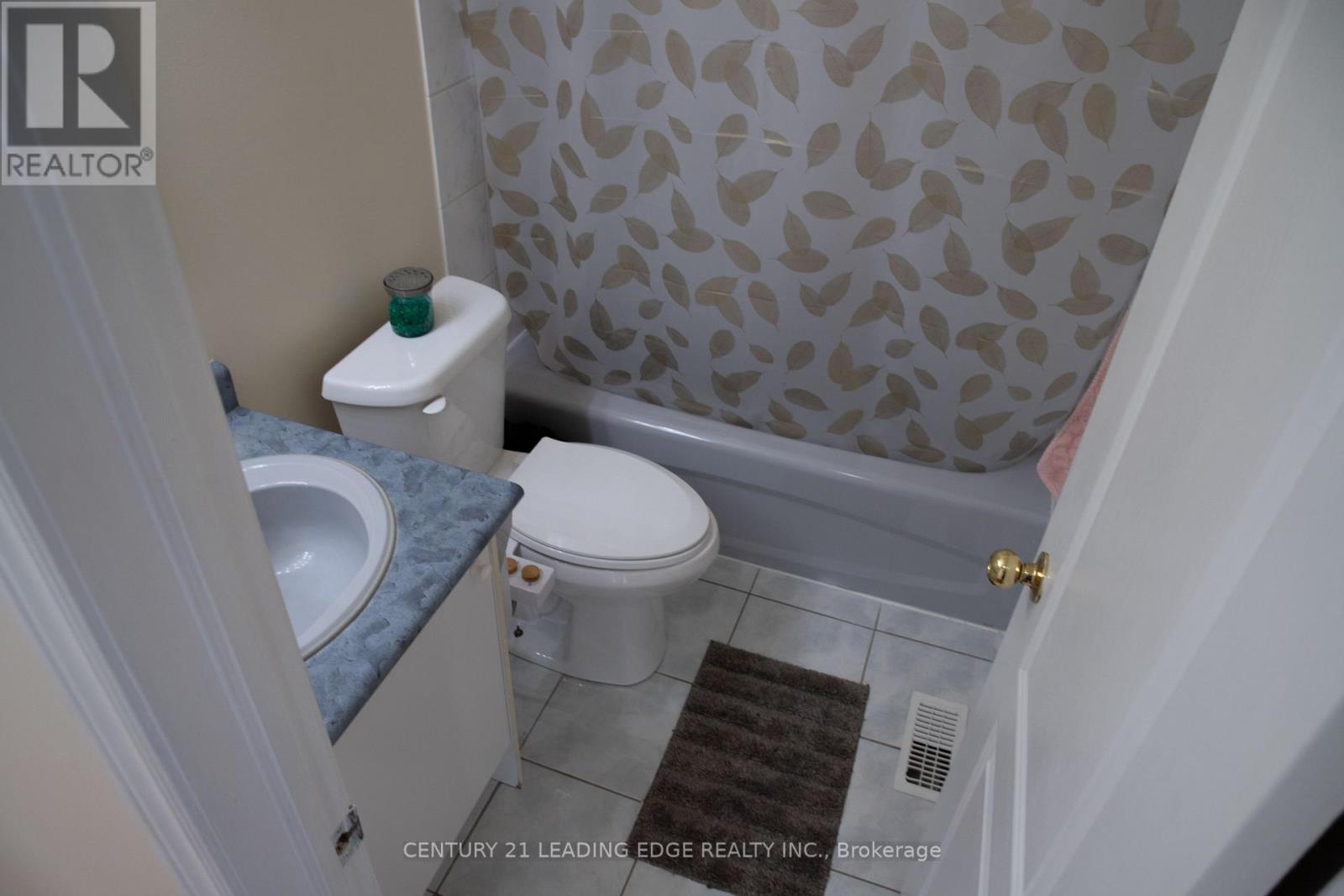 157 Dooley Crescent, Ajax, Ontario  L1T 4J6 - Photo 38 - E13610336