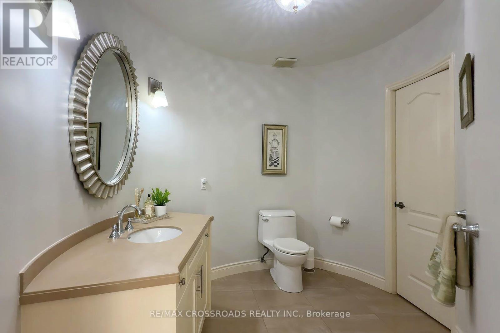 127 Taylorwood Court, Oshawa, Ontario  L1G 7V7 - Photo 27 - E13683284