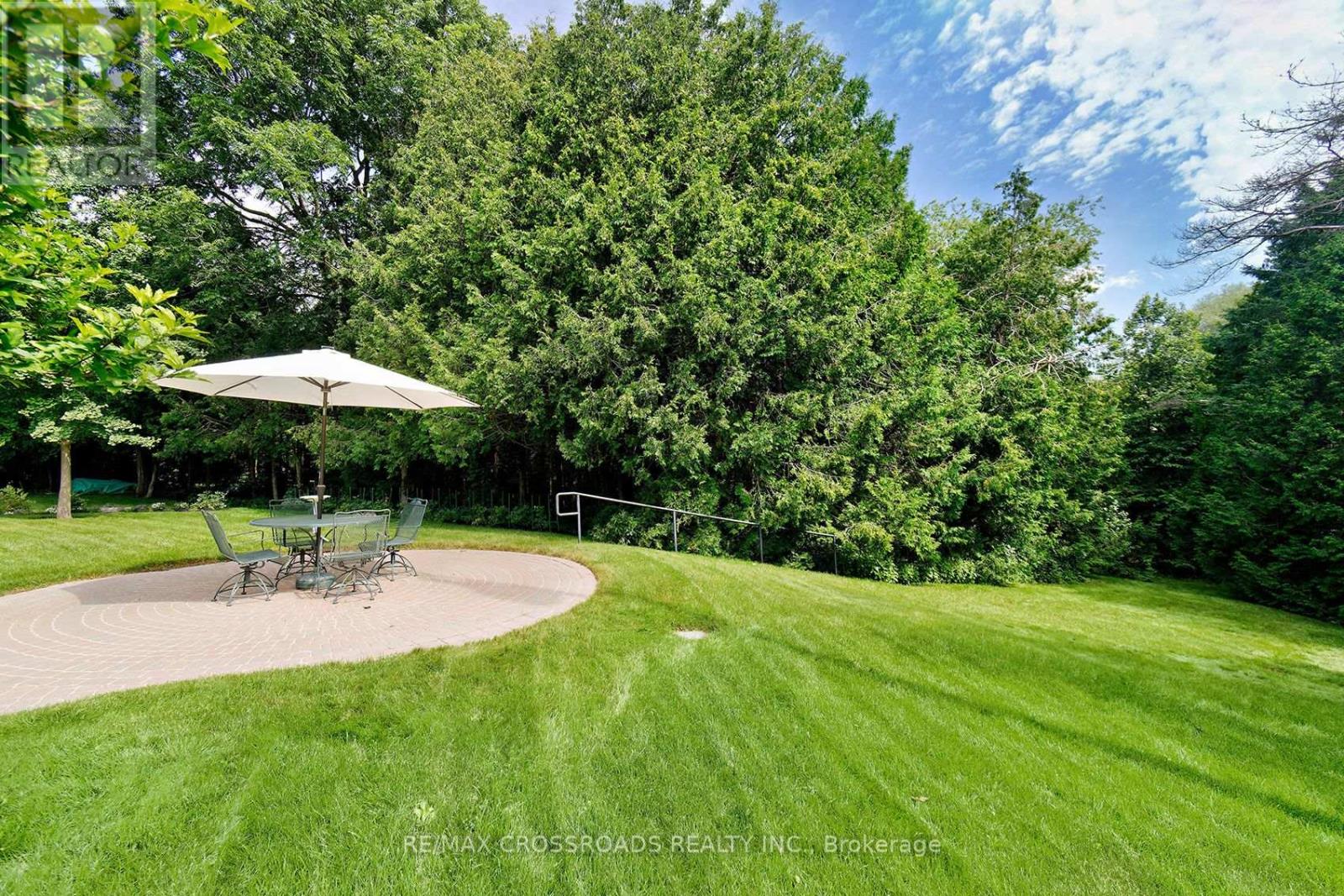 127 Taylorwood Court, Oshawa, Ontario  L1G 7V7 - Photo 49 - E13683284