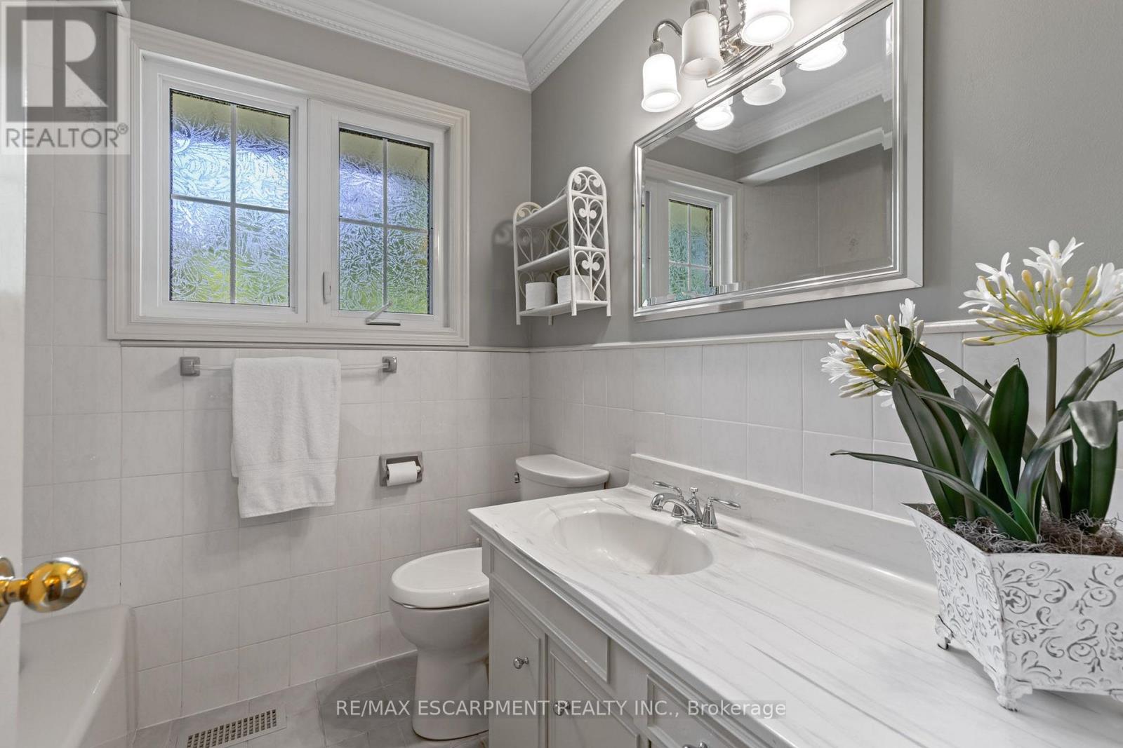 401 Cairncroft Road, Oakville, Ontario  L6J 4M8 - Photo 18 - W13683208