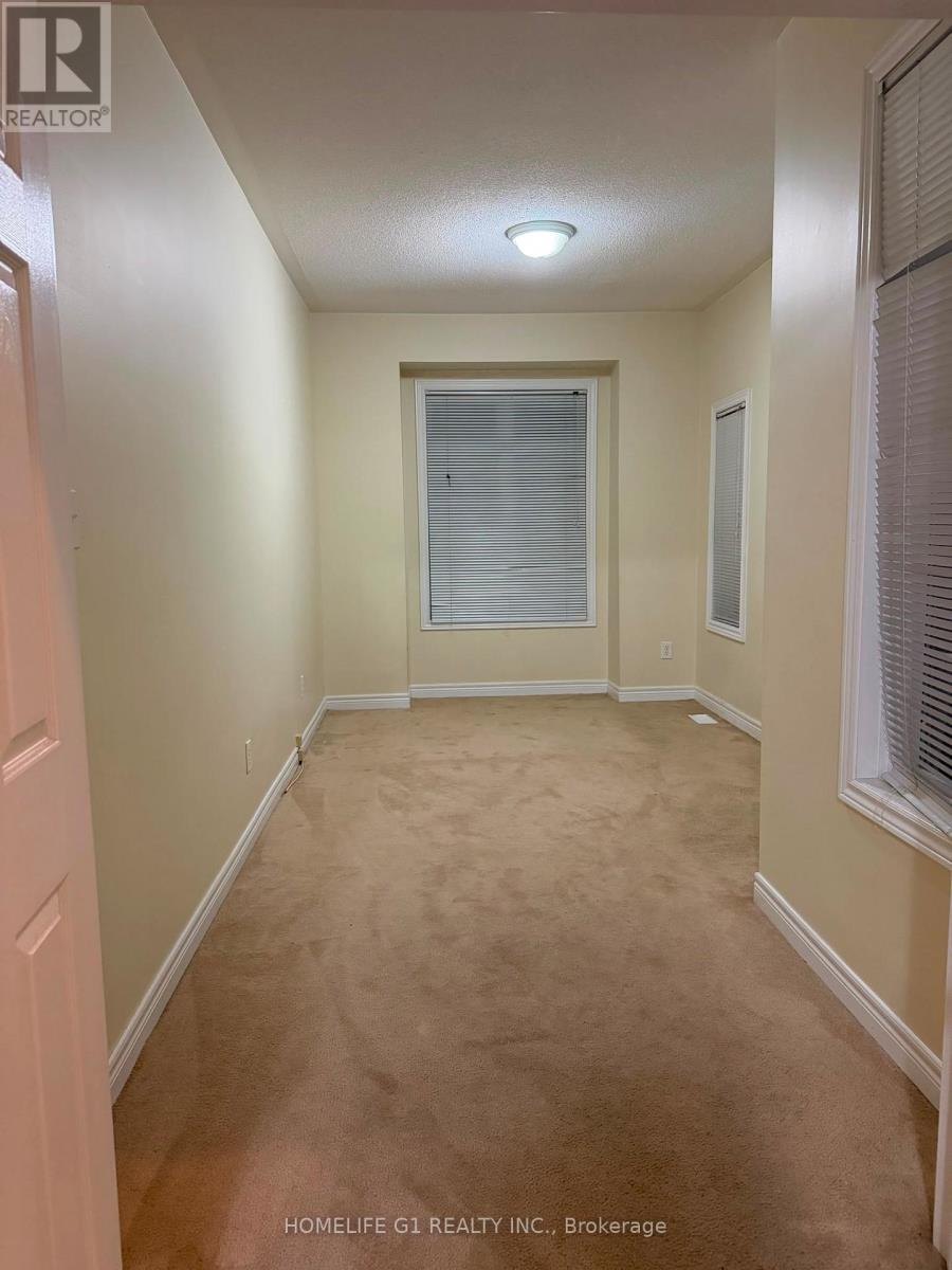 5165 Doubletree Drive, Mississauga, Ontario  L5M 8B2 - Photo 8 - W13678352