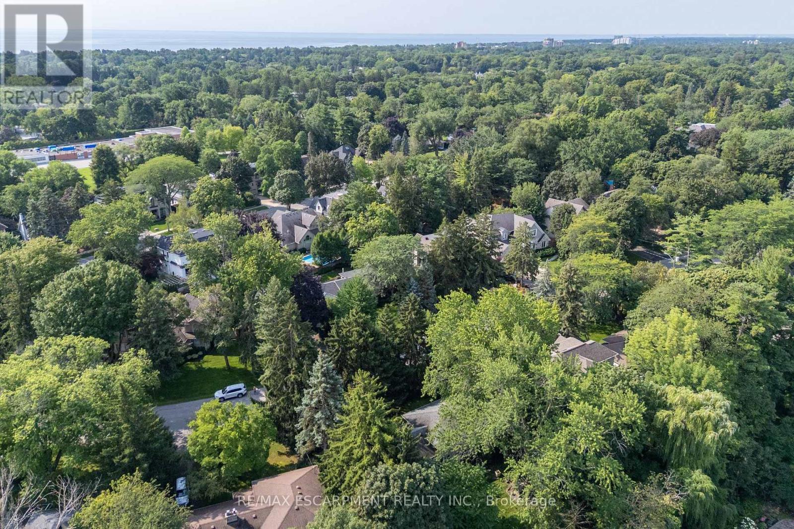 401 Cairncroft Road, Oakville, Ontario  L6J 4M8 - Photo 32 - W13683208