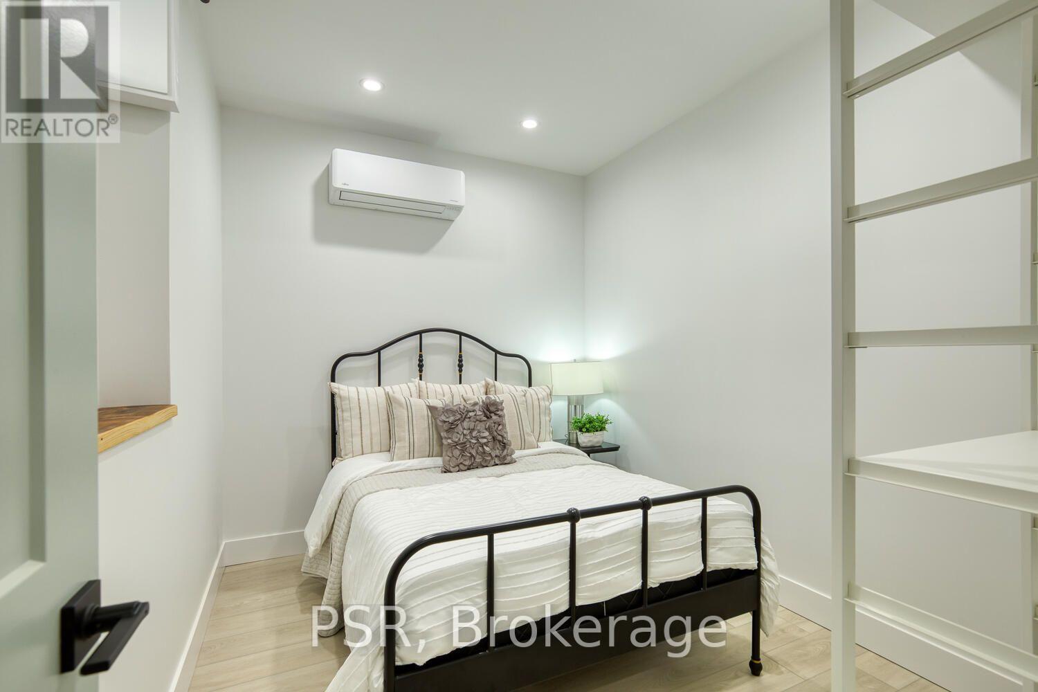 C - 51 Dupont Street E, Waterloo, Ontario  N2J 2G8 - Photo 10 - X13683422