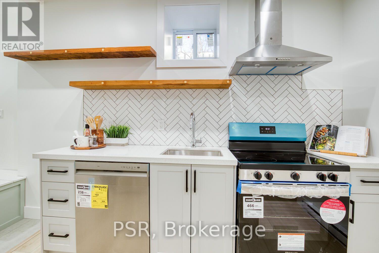 C - 51 Dupont Street E, Waterloo, Ontario  N2J 2G8 - Photo 12 - X13683422
