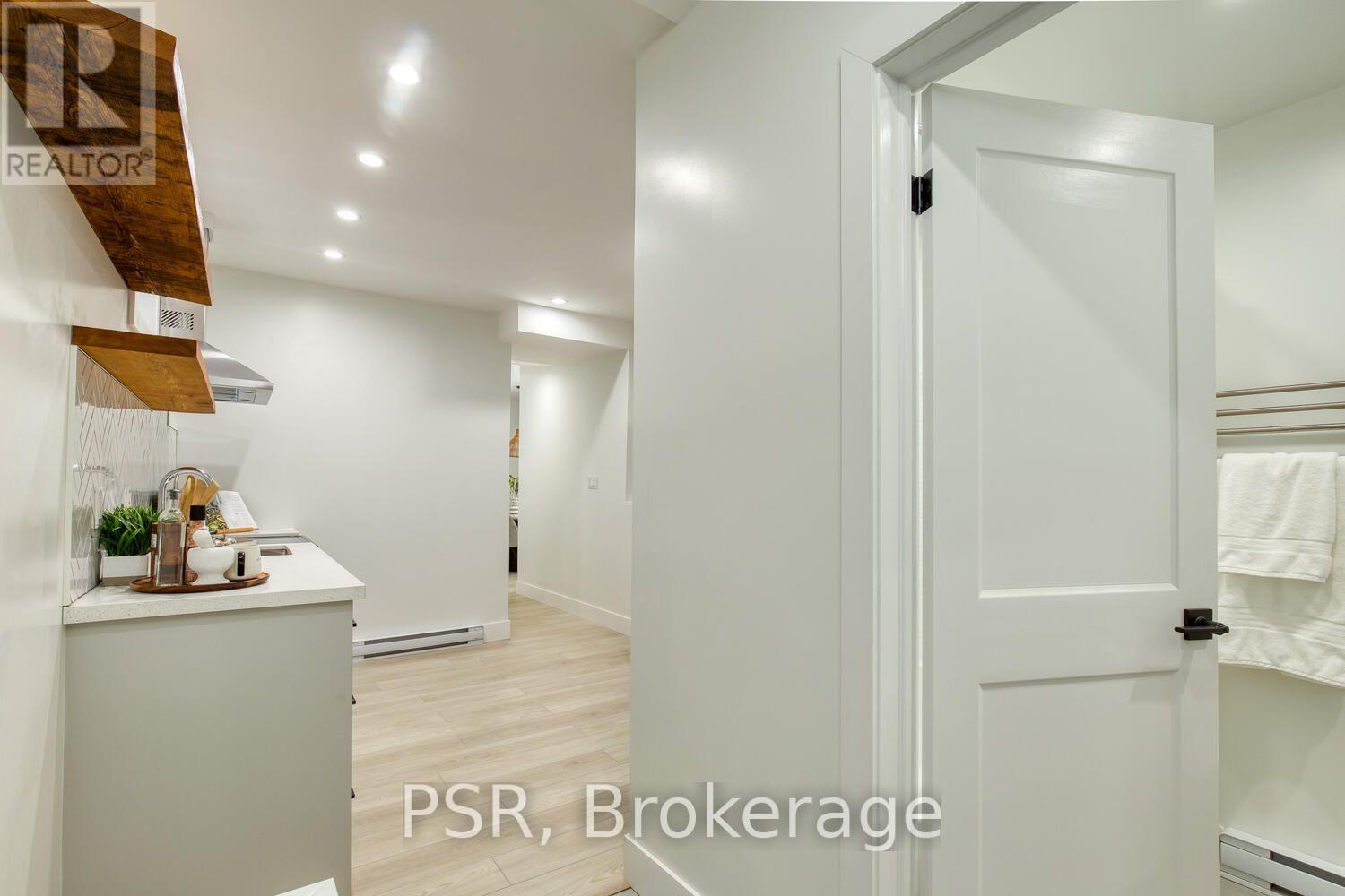 C - 51 Dupont Street E, Waterloo, Ontario  N2J 2G8 - Photo 16 - X13683422