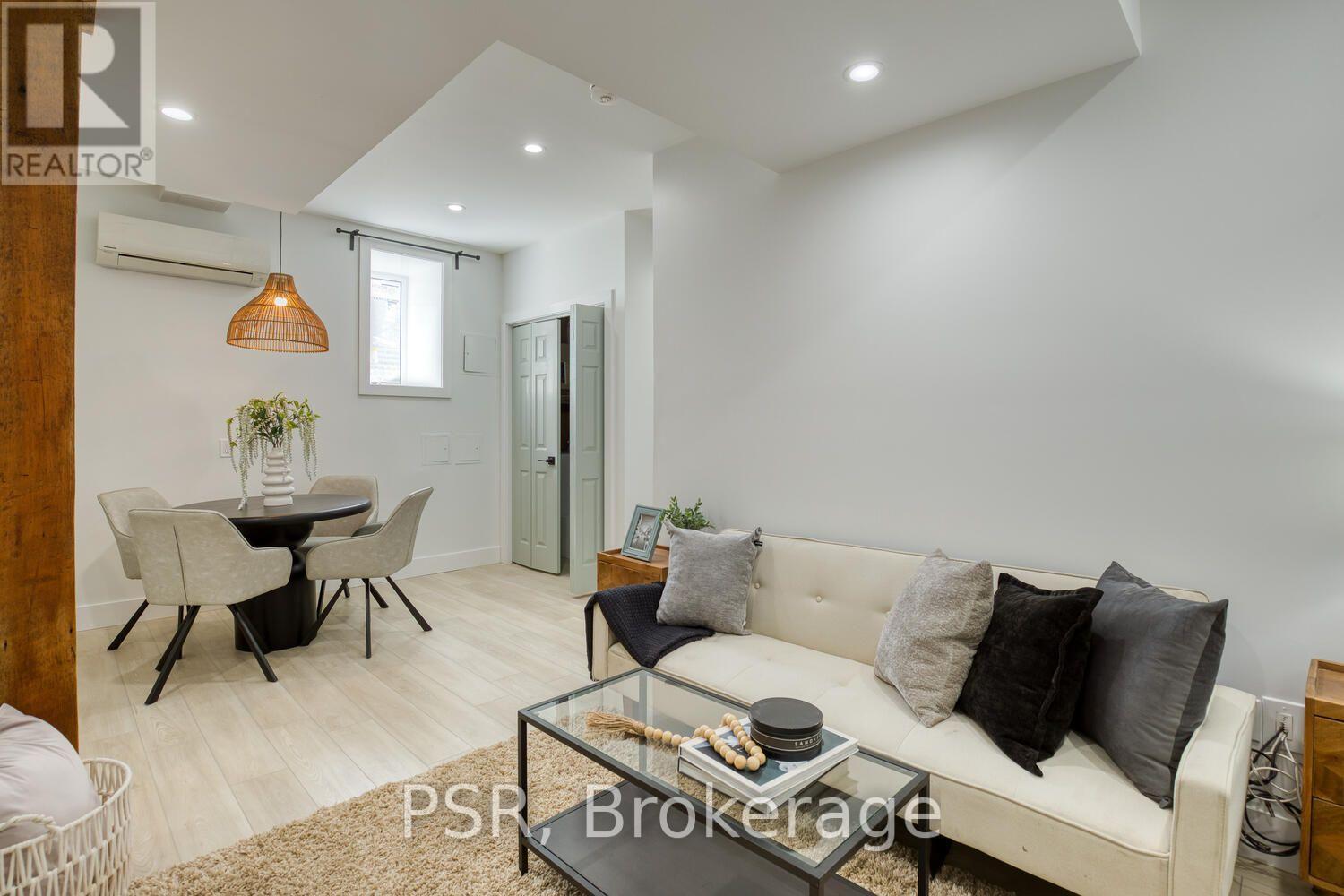 C - 51 Dupont Street E, Waterloo, Ontario  N2J 2G8 - Photo 2 - X13683422