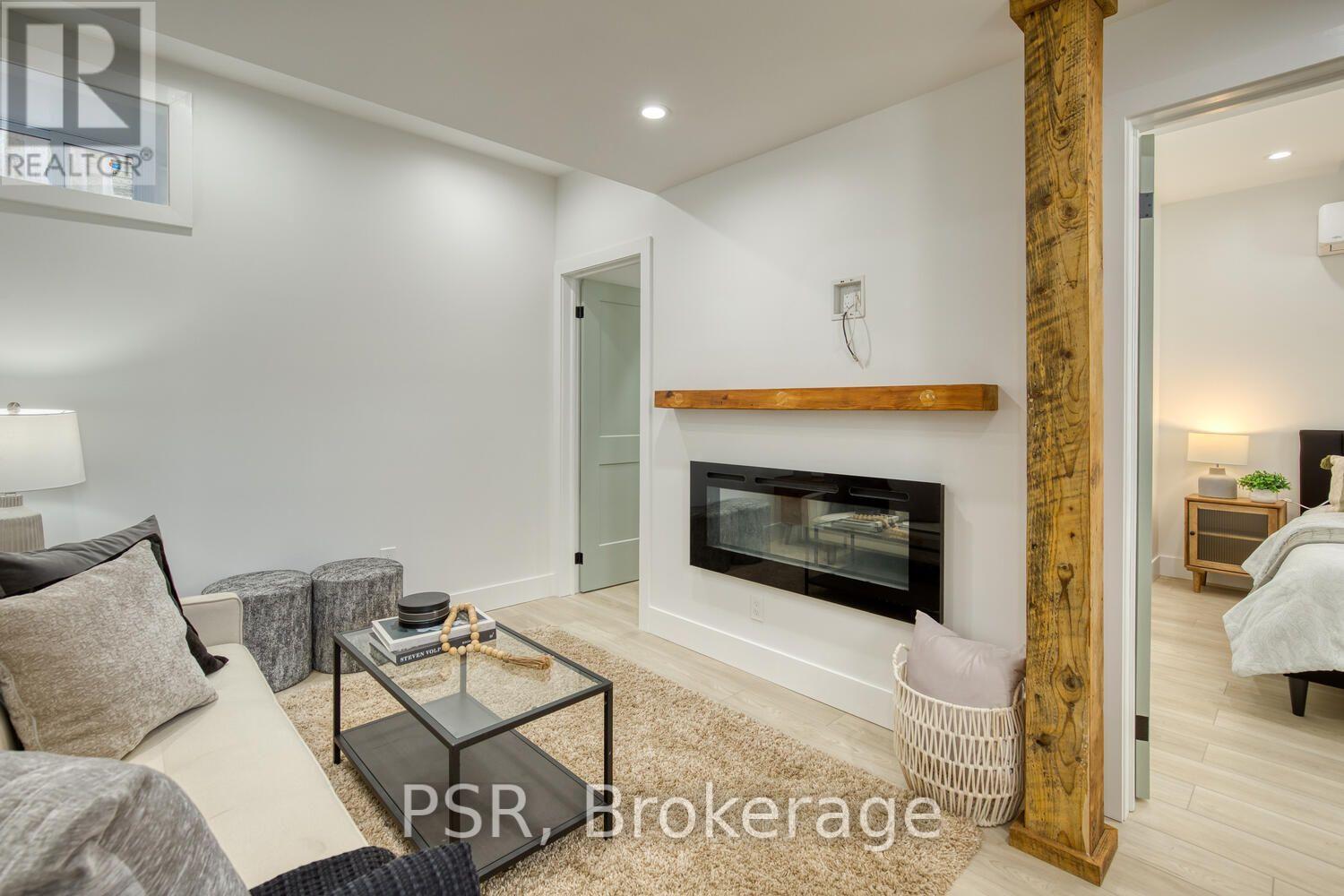 C - 51 Dupont Street E, Waterloo, Ontario  N2J 2G8 - Photo 4 - X13683422