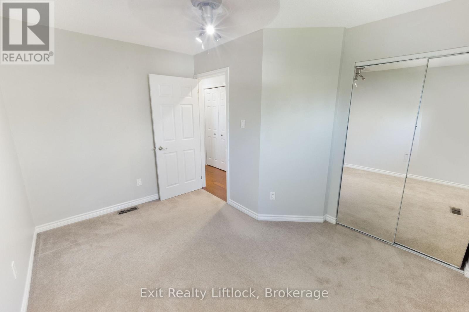 958 Smithside Court, Peterborough, Ontario  K9J 8E2 - Photo 19 - X13683686