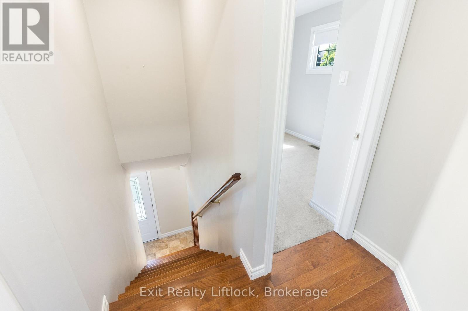 958 Smithside Court, Peterborough, Ontario  K9J 8E2 - Photo 20 - X13683686