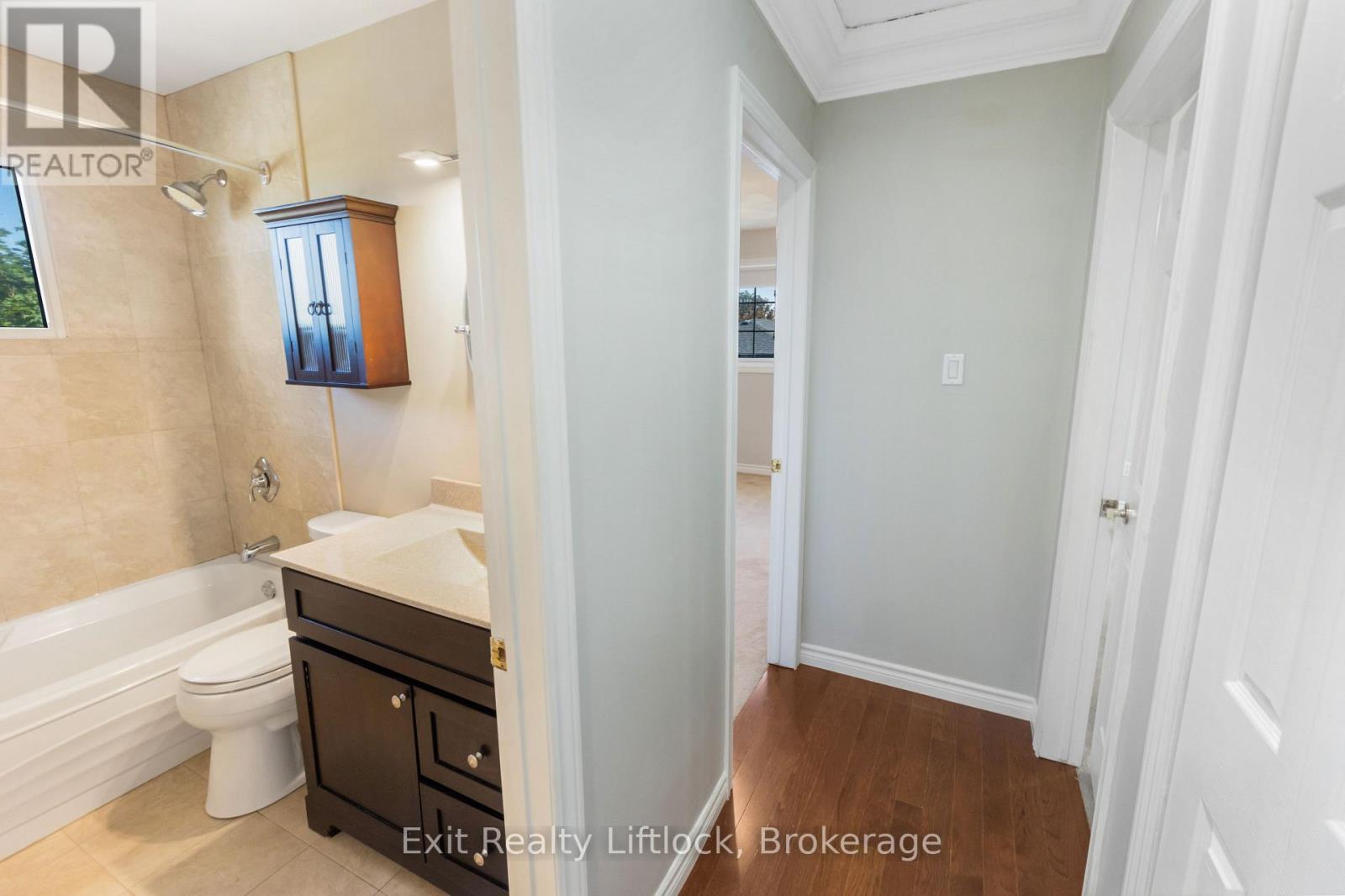 958 Smithside Court, Peterborough, Ontario  K9J 8E2 - Photo 33 - X13683686