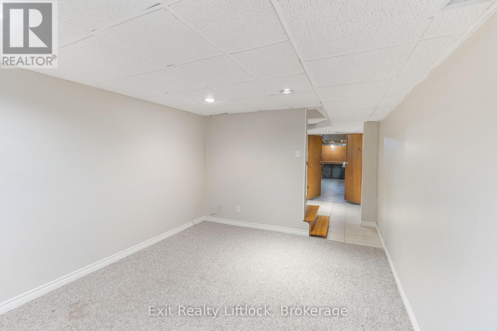 958 Smithside Court, Peterborough, Ontario  K9J 8E2 - Photo 42 - X13683686
