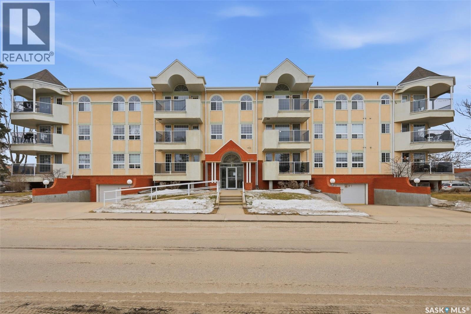 208 1700 Main Street E, Saskatoon, Saskatchewan  S7H 5S1 - Photo 2 - SK041421