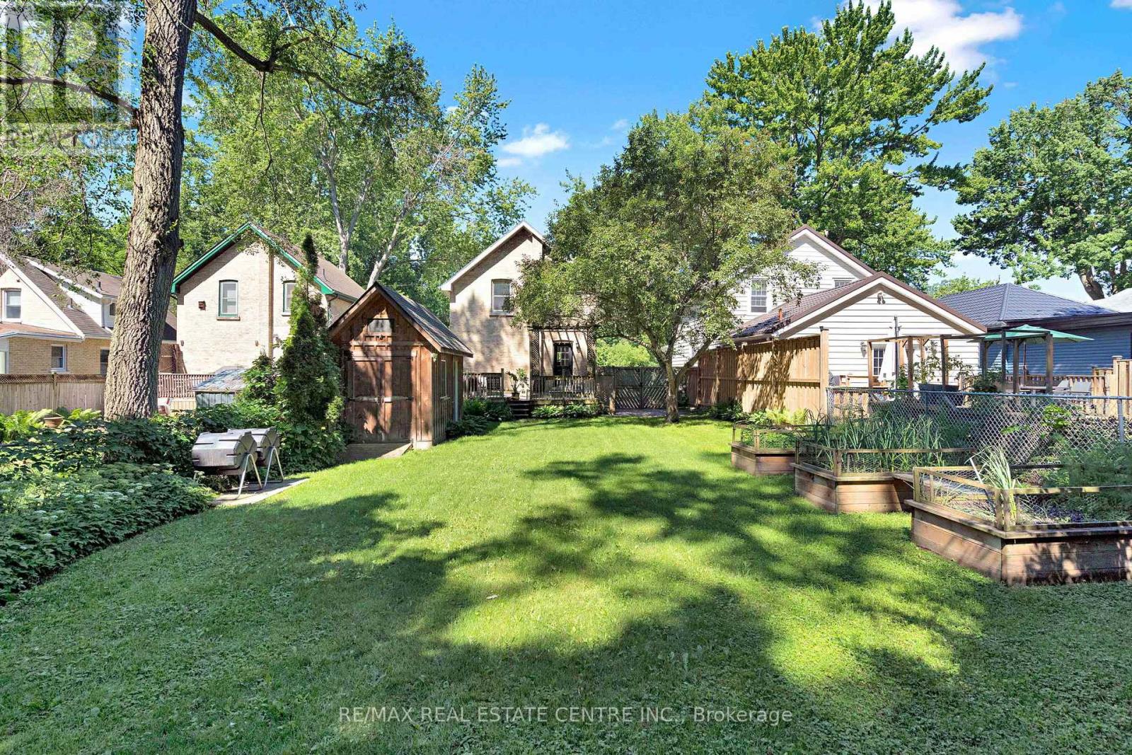 18 Mcalpine Avenue, London South, Ontario  N6J 2T4 - Photo 36 - X13683632