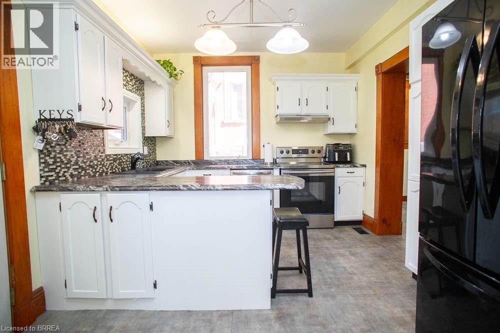 162 Grand River Street N, Paris, Ontario  N3L 2M6 - Photo 14 - 40846163