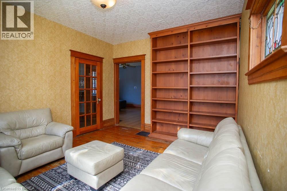 162 Grand River Street N, Paris, Ontario  N3L 2M6 - Photo 7 - 40846163
