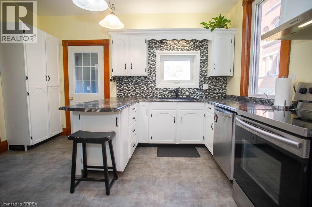 162 Grand River Street N, Paris, Ontario  N3L 2M6 - Photo 13 - 40846163