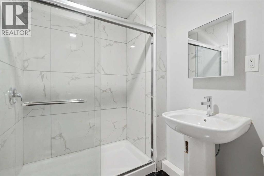 312 Wentworth Row Sw, Calgary, Alberta  T3H 1W7 - Photo 35 - A2329970