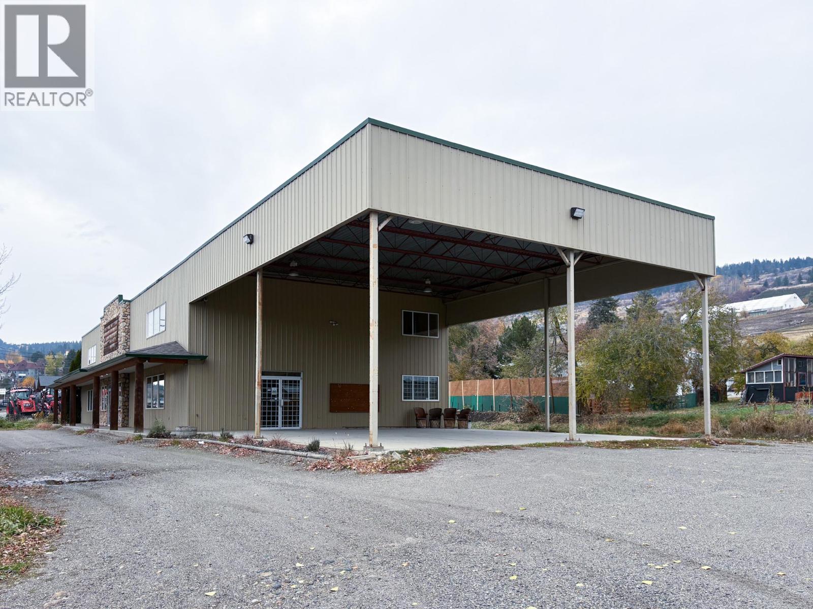 7851 97 Highway, Vernon, British Columbia  V1B 3R9 - Photo 3 - 10384387