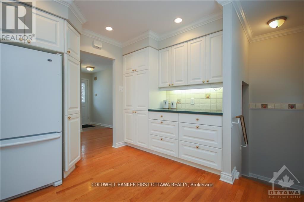 74 HILLIARD AVENUE