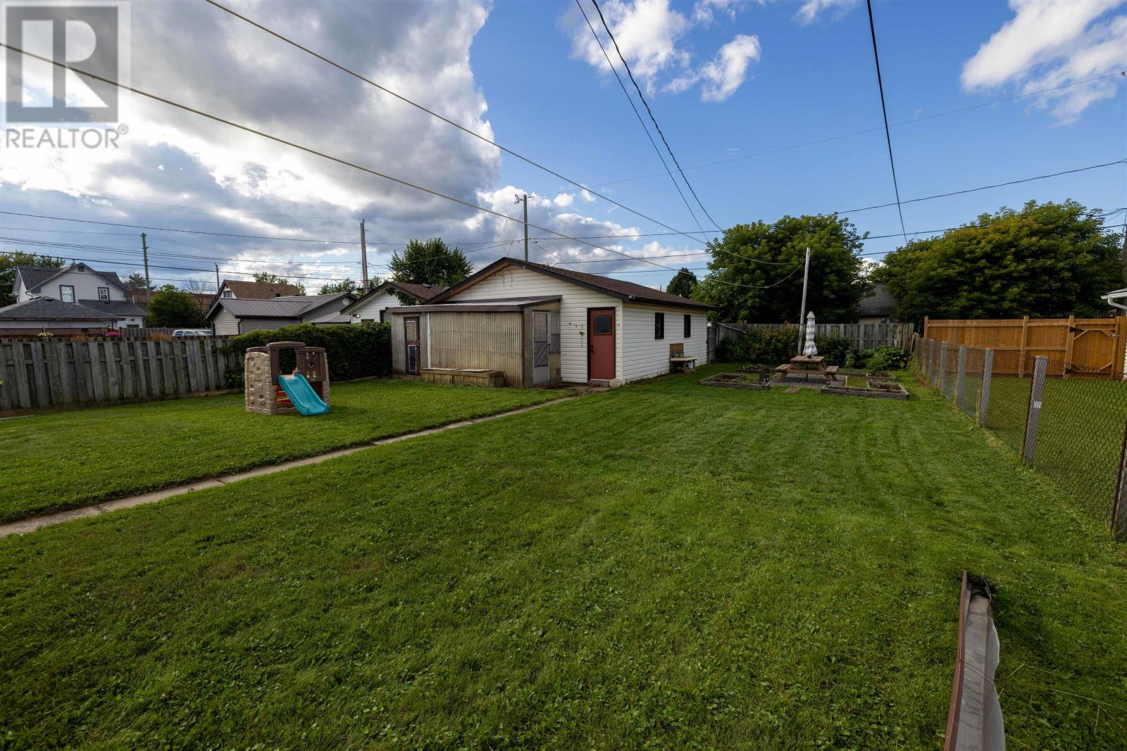 115 Mary St E, Thunder Bay, Ontario  P7E 4J6 - Photo 25 - TB2602393