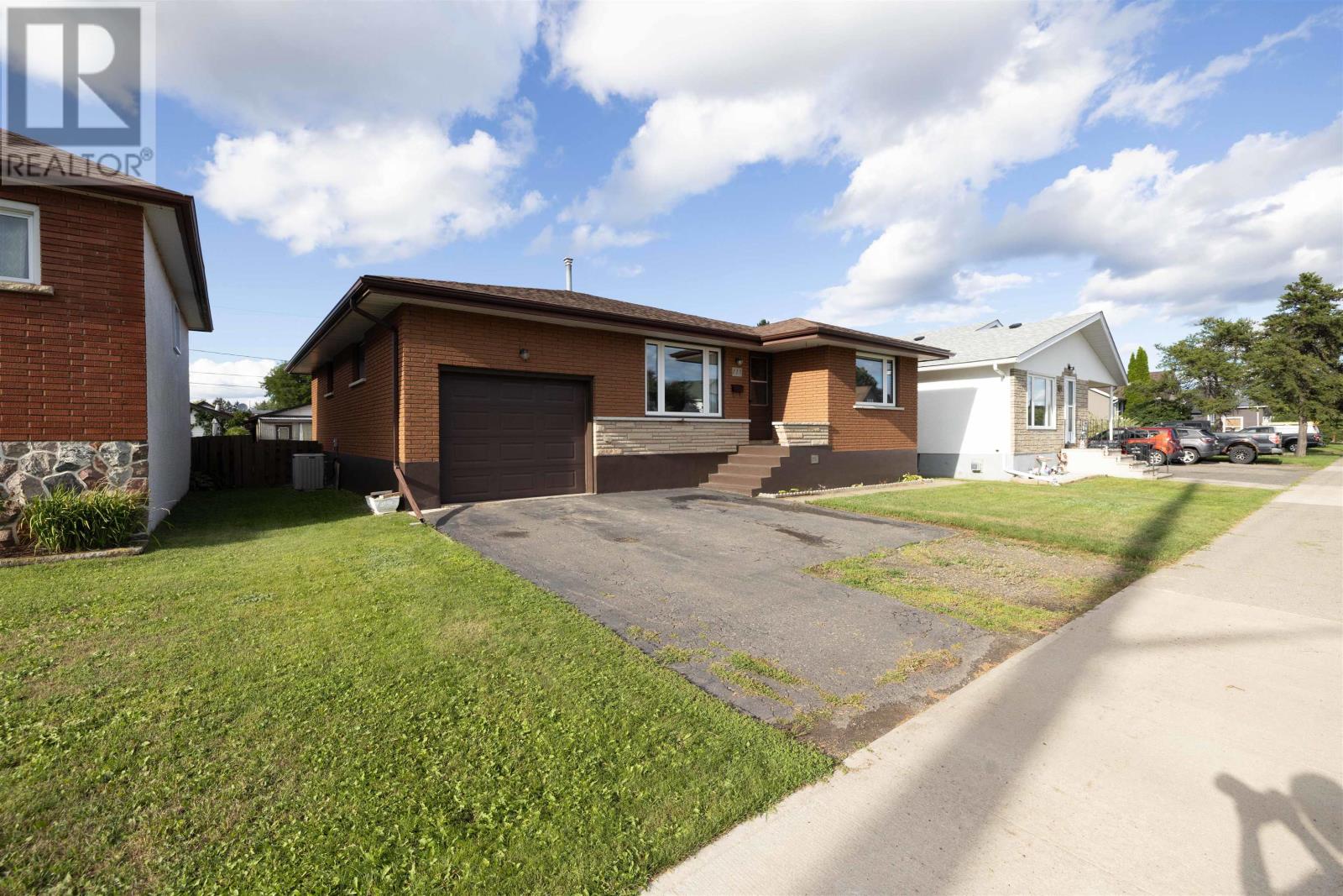 115 Mary St E, Thunder Bay, Ontario  P7E 4J6 - Photo 30 - TB2602393