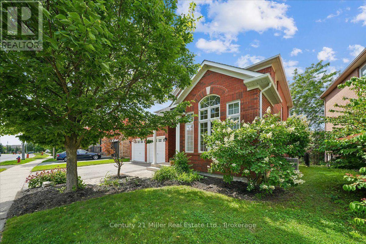 2350 VALLEYRIDGE DRIVE, Oakville, Ontario