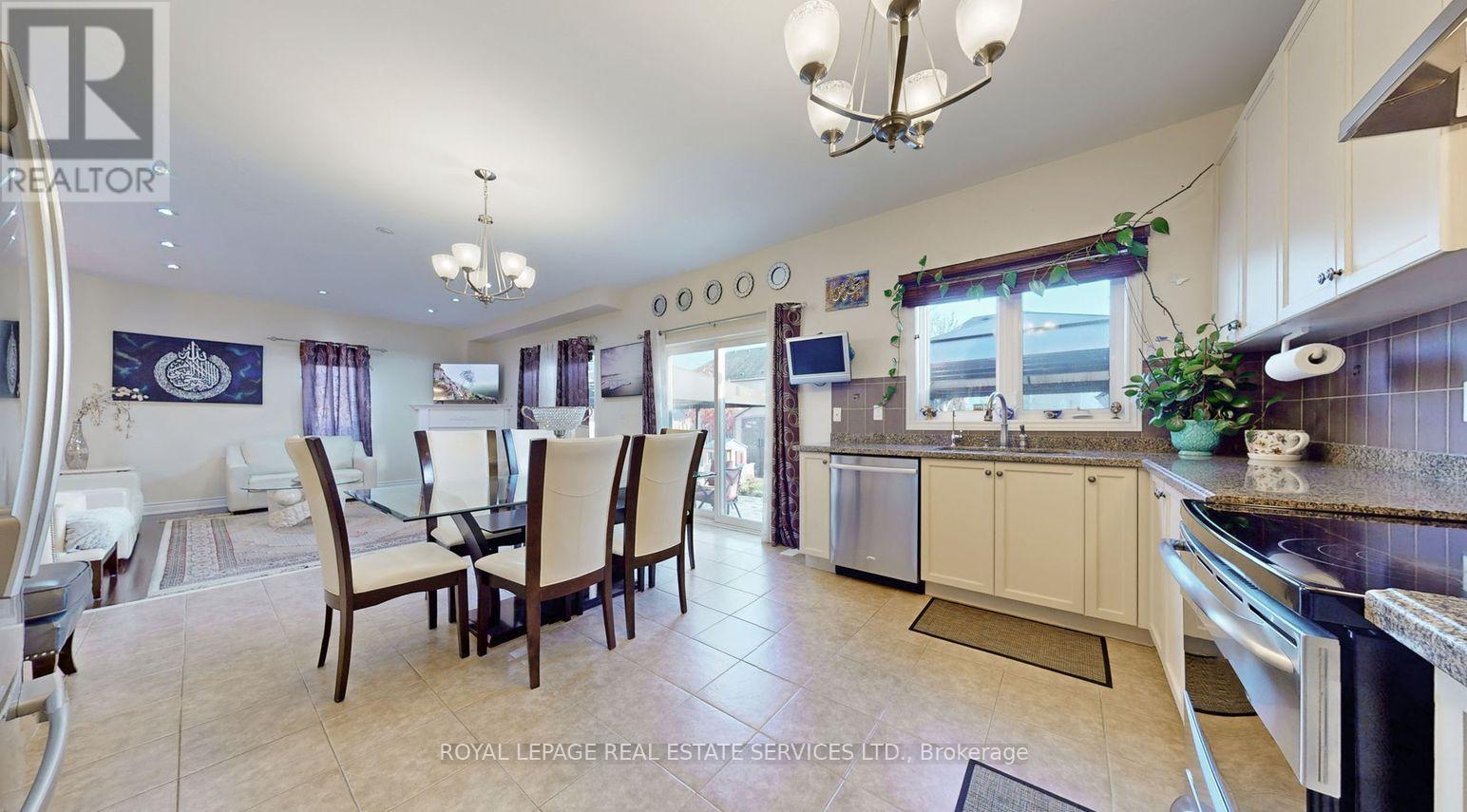 45 Mapleton Mills Drive S, King (Schomberg), Ontario  L0G 1T0 - Photo 15 - N13683148