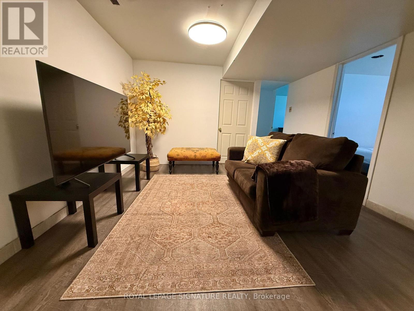 1350 Rebecca Street, Oakville, Ontario  L6L 1Z4 - Photo 21 - W13671254
