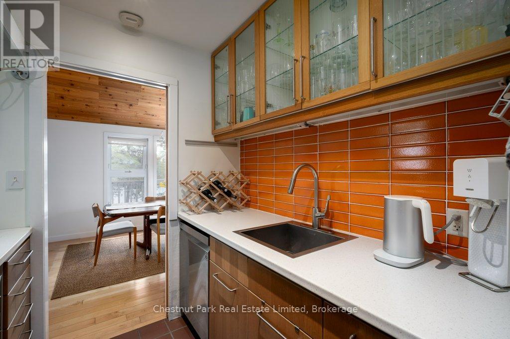 347 Prinyers Cove Crescent, Prince Edward County, Ontario  K0K 2T0 - Photo 14 - X13232288