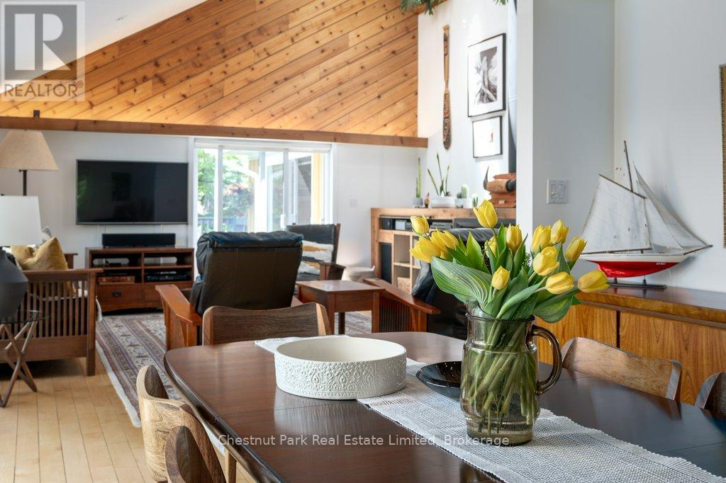 347 Prinyers Cove Crescent, Prince Edward County, Ontario  K0K 2T0 - Photo 12 - X13232288