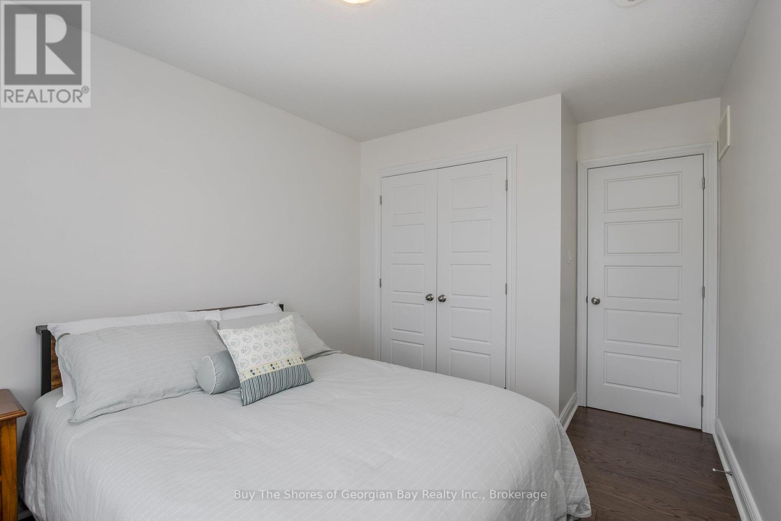 11 Ralph Dalton Boulevard, Tay (Victoria Harbour), Ontario  L0K 2A0 - Photo 17 - S13683718